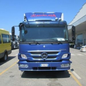 autocarro mercedes atego  allestimento furgonatura isotermica refrigerata