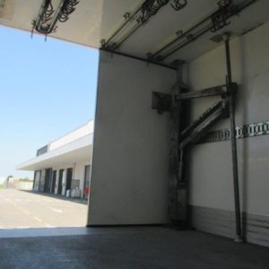 autocarro mercedes atego  allestimento furgonatura isotermica refrigerata