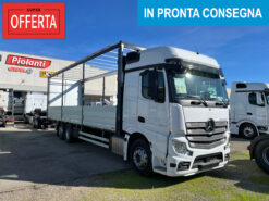 1 Motrice Actros F 2545 con allestimento centina Omar e sponda Dhollandia in pronta consegna