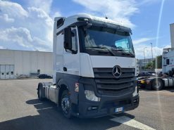 Trattore stradale Mercedes-Benz Actros 18.45