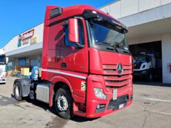 Trattore stradale Mercedes-Benz Actros 18.45
