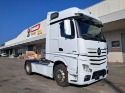 Trattore stradale Mercedes-Benz Actros 18.48