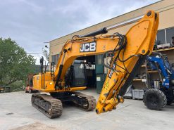 JCB JS 220 mono