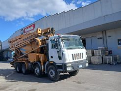 Autocarro Astra HD8 84.48 480CV Euro 5 con allestimento betonpompa Putzmeister